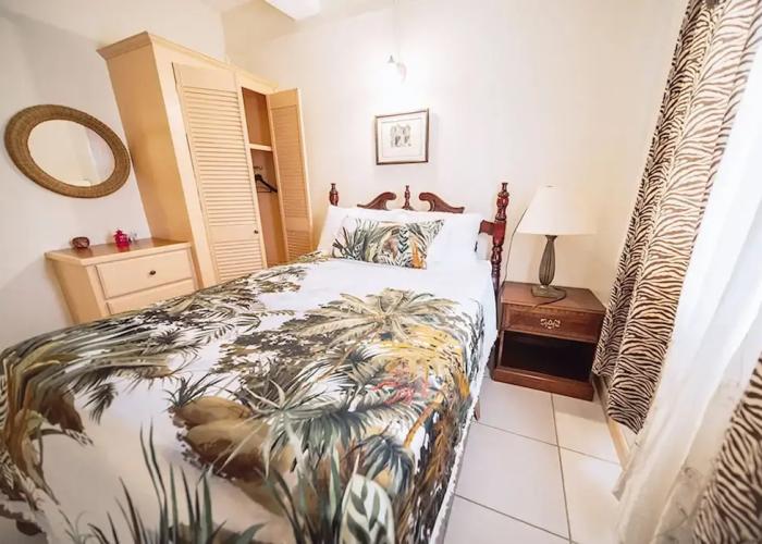 ClarenceVille Villa Apartments