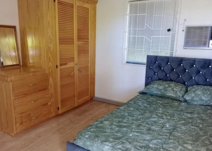 Impeccable 2-bed House in St Patrick's