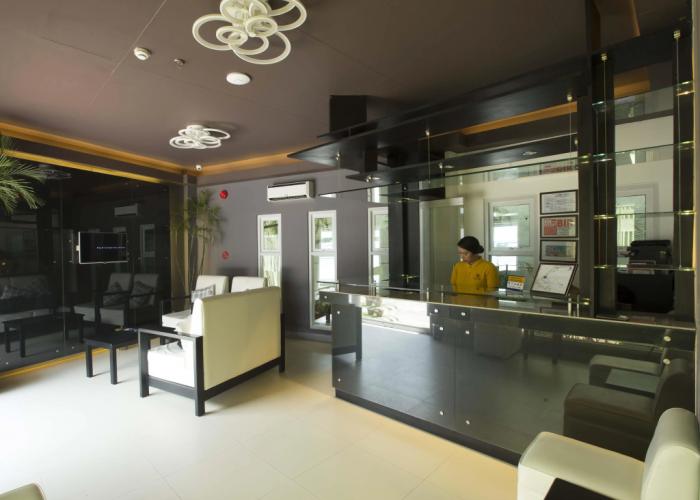 Lucky 9 Budget Hotel
