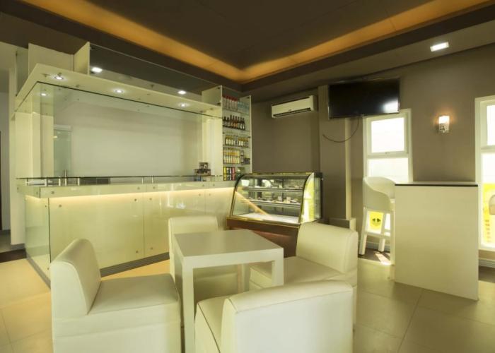 Lucky 9 Budget Hotel