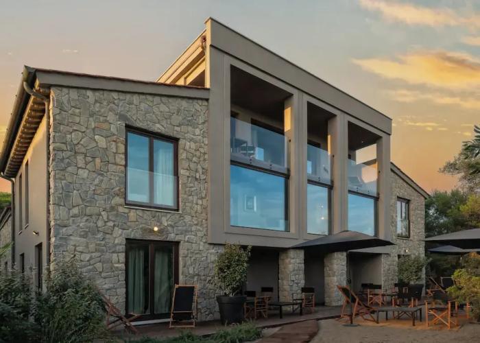 Sunset Villa
