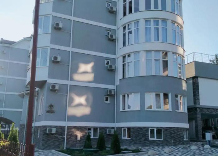Apartments Hotel Complex Raduga