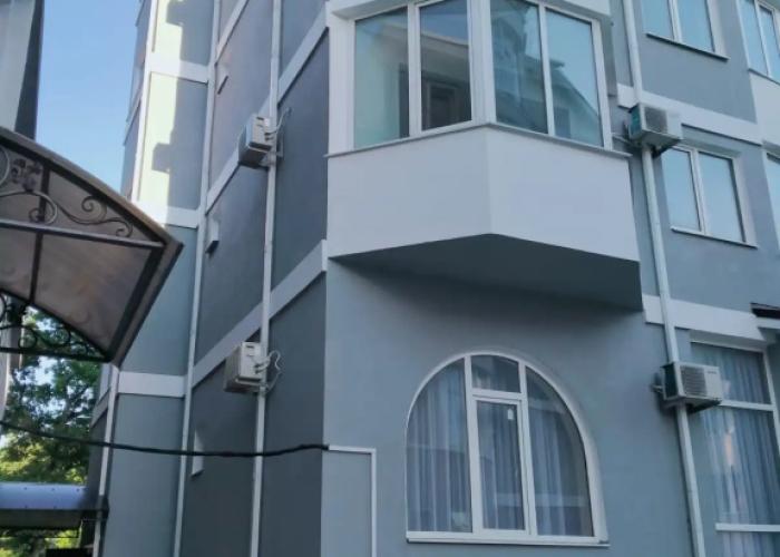 Apartments Hotel Complex Raduga