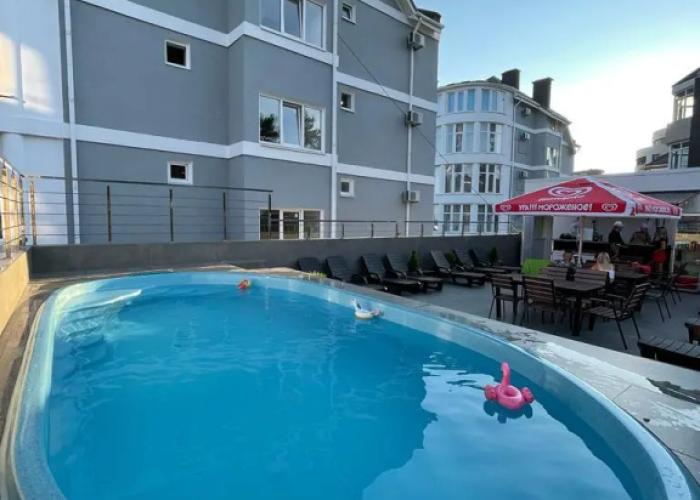 Apartments Hotel Complex Raduga