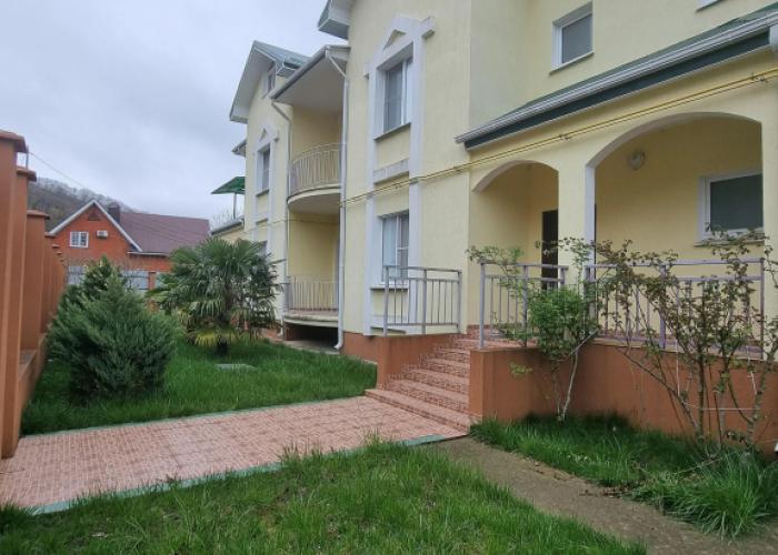 Malakhit Guest House