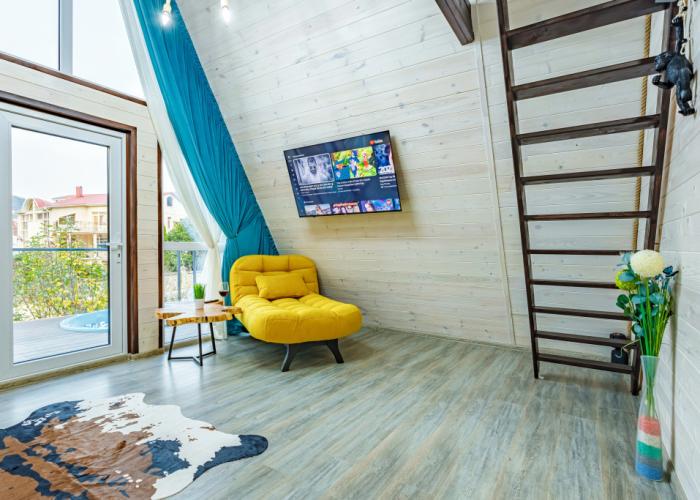 Dizaynerskiy relax A-Frame Private house