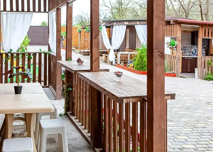 Semeyny Zagorodny Klub Otdykha Agoy-Shale Private house