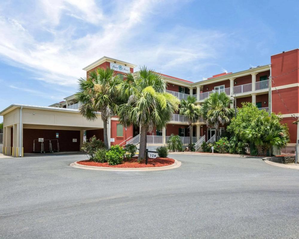 Water Street Hotel & Marina, Ascend Hotel Collection