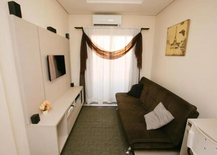 Flats Andira Kuss