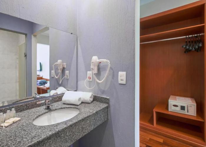 Vinhedo Plaza Hotel