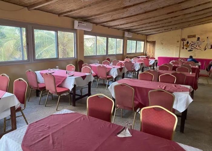 Hotel & Campement du Lac Rose