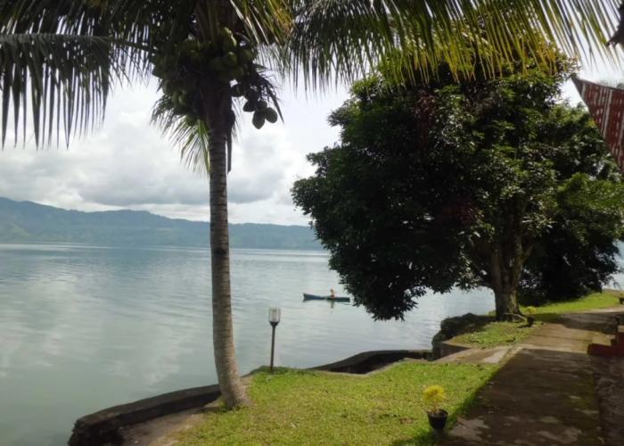 Tuk Tuk Timbul Bungalows
