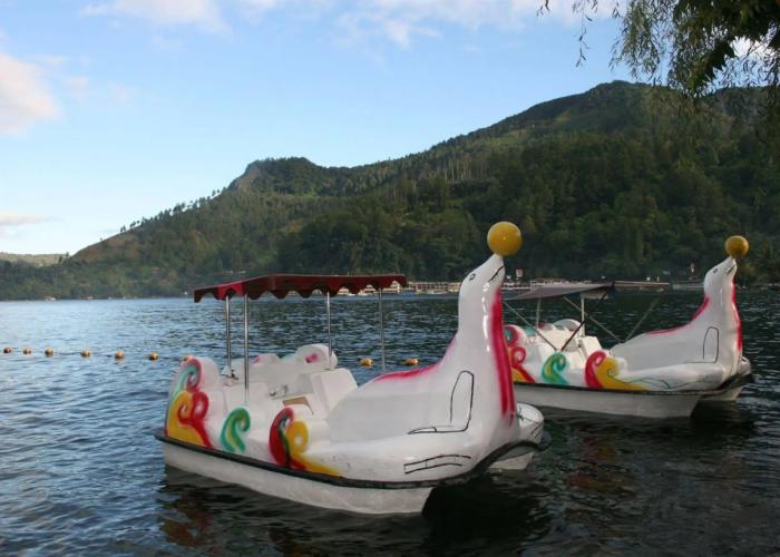 Pandu Lakeside Hotel Parapat - Toba Lake