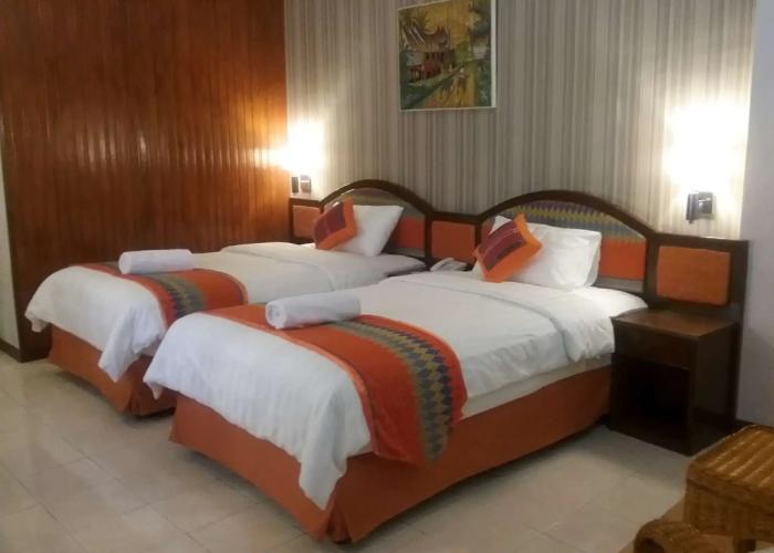 Parapat View Hotel