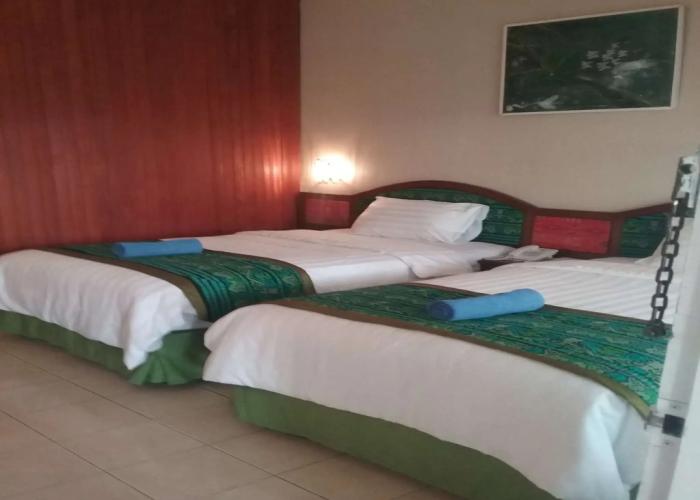 Parapat View Hotel