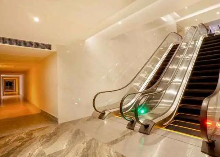 Niagara Hotel Lake Toba & Resorts