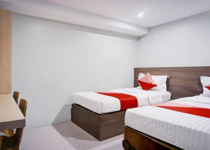 Collection O Gapura Hotel Near Parapat Penatapan Danau Toba