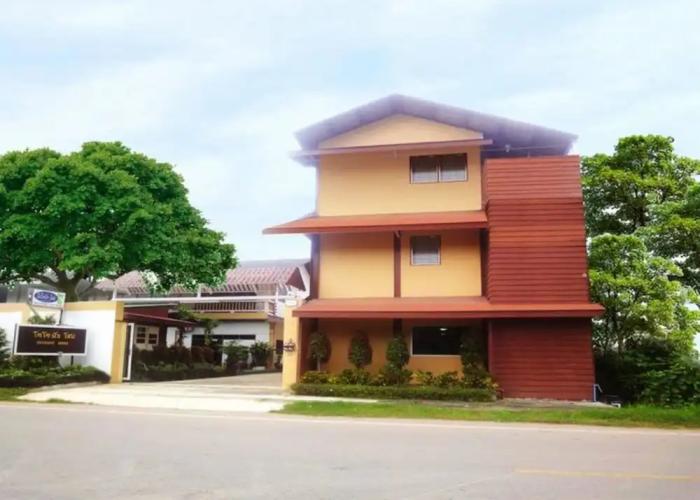Coconut Home Resort