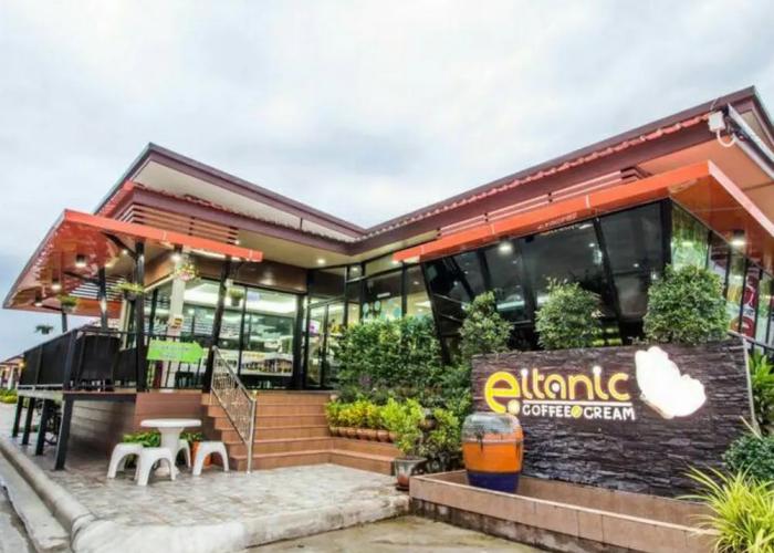 Eitanic Resort