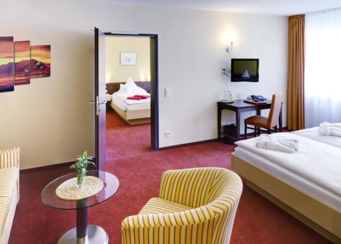 PHÖNIX Hotel