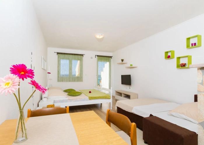 Apartments Bregovec Maslenica