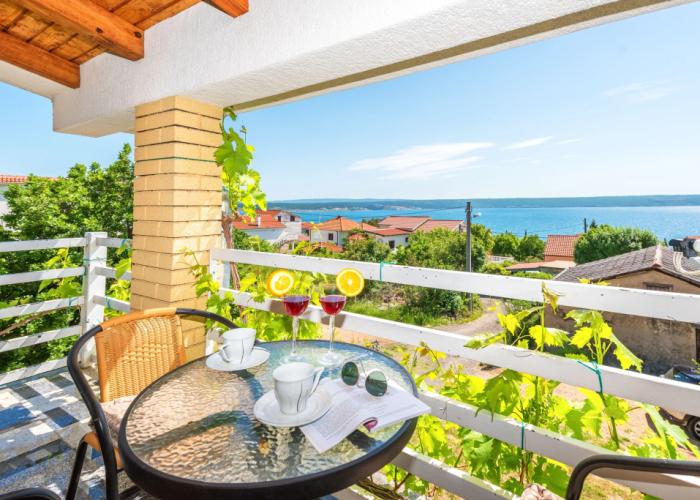 Cherry Apartment With Sea View