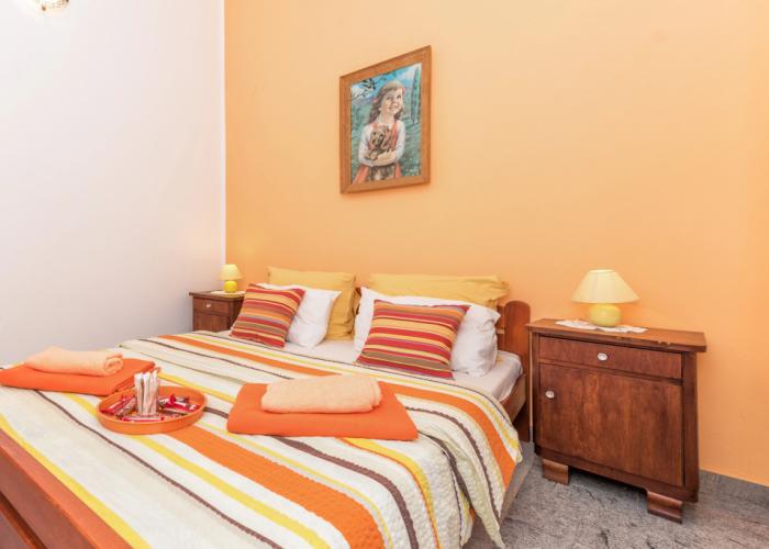 Orange Apartment Sea View
