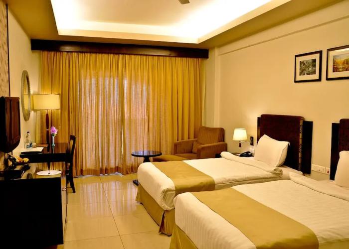 Pramod Convention & Club Resort