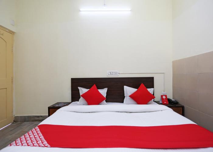 OYO 26808 Shree Ram Residency