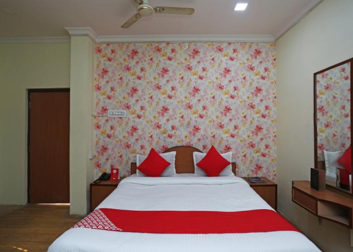 OYO 26808 Shree Ram Residency