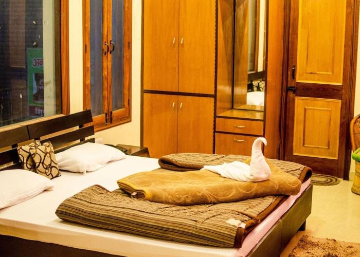 Shivalik River Retreat