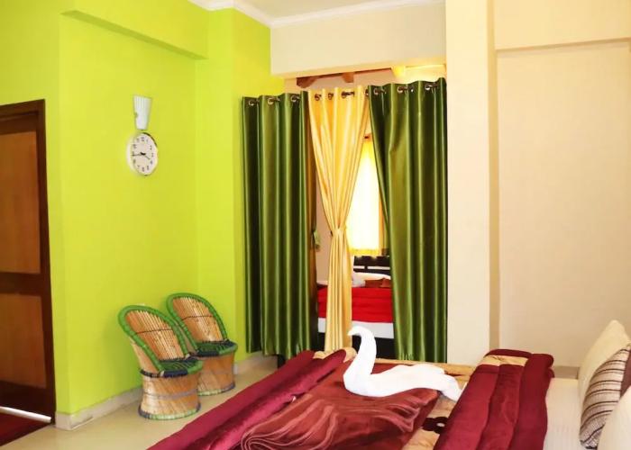 Shivalik River Retreat