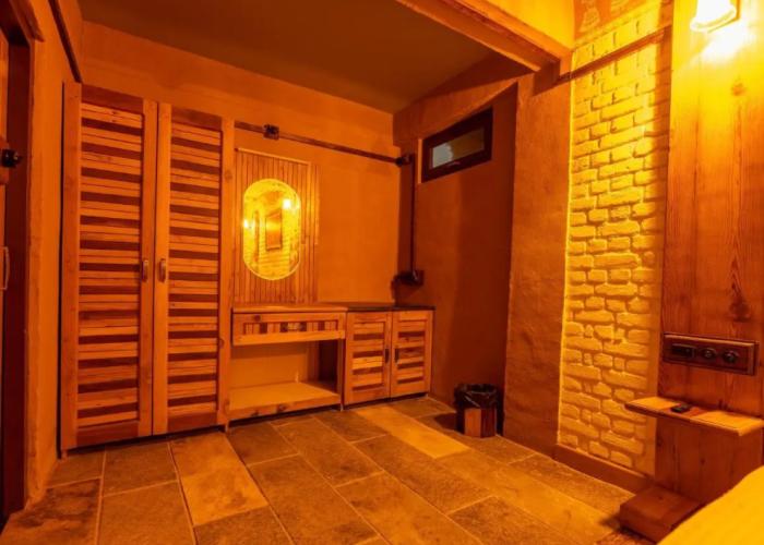 BluSalzz Homes - The Himalayan Bungalow, Almora - Uttarakhand