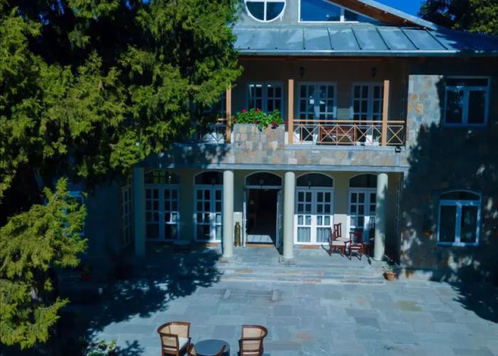 The Magnolia Lodge