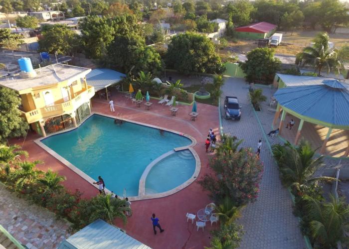 La Cayenna Hôtel et Restaurant
