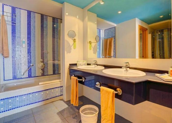 SBH Crystal Beach Hotel & Suites - Adults Only