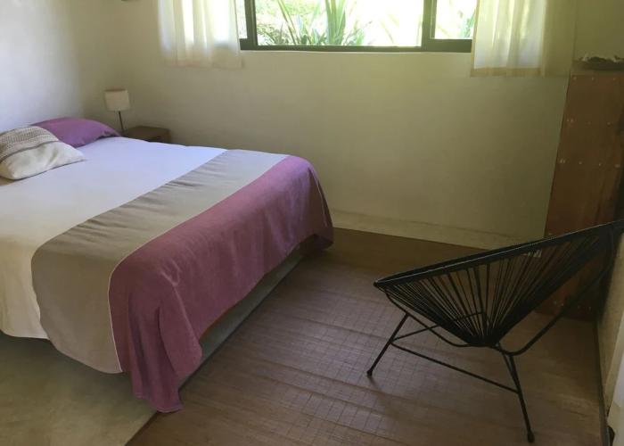 . Double Bed, Queen Size, Small Kitchen, Terrace, Wi-fi- air Condition. Quiet