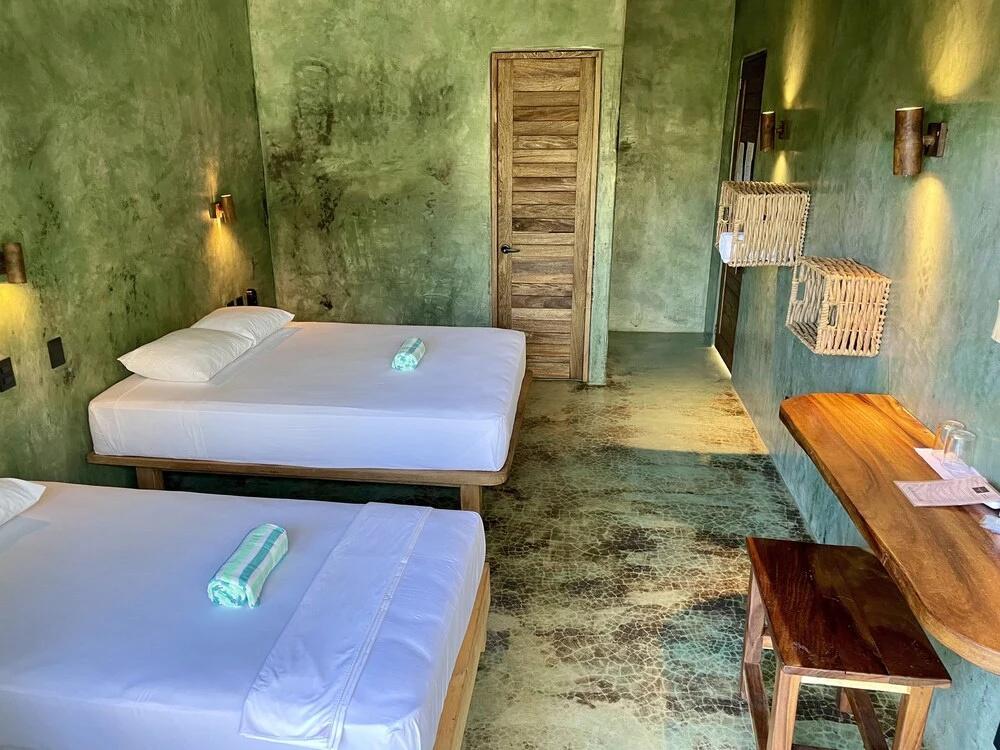 фото Cocos Hotel