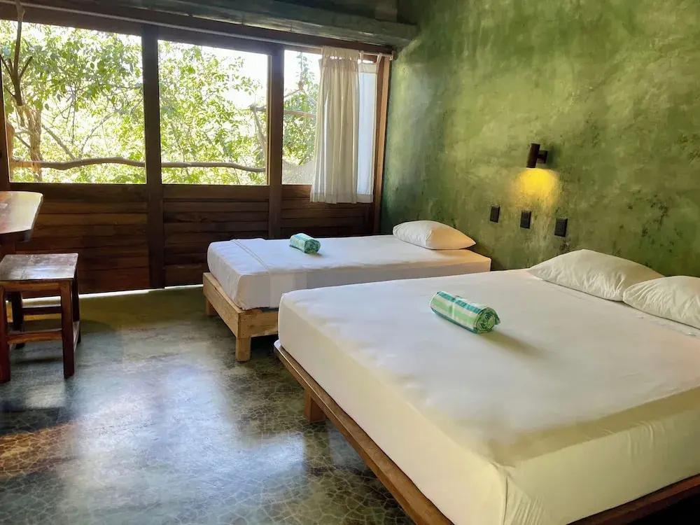 фото Cocos Hotel