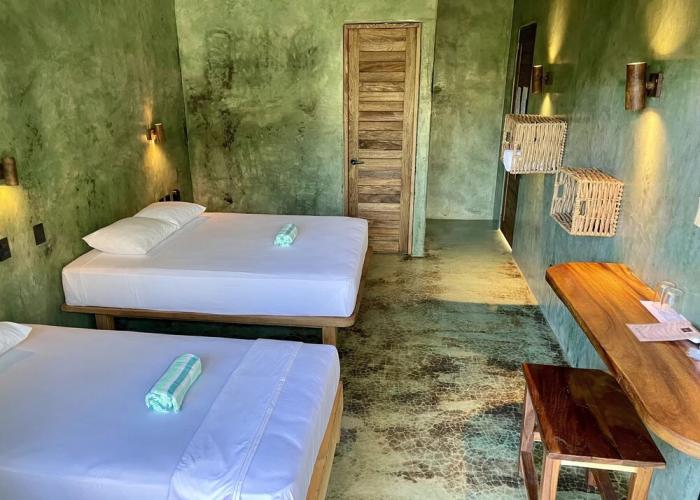 Cocos Hotel
