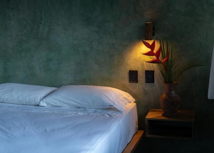 Cocos Hotel