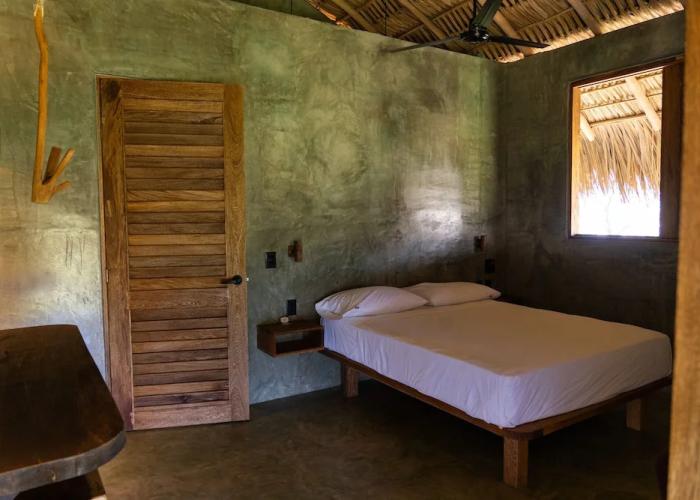 Cocos Hotel