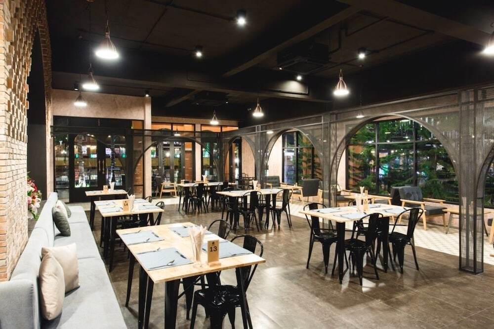 фото The Verona at Tub Lan (SHA Certified)