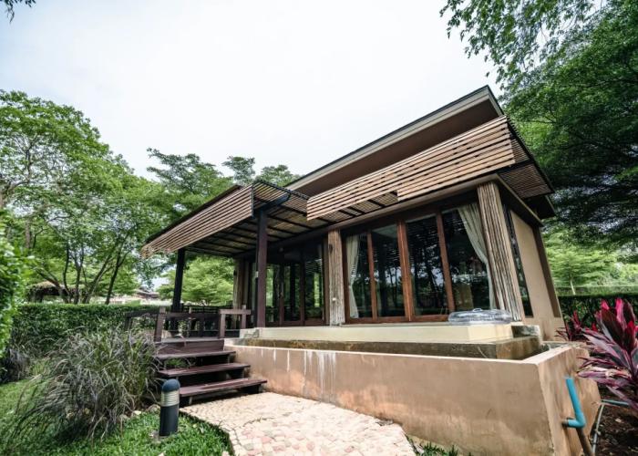 Mountain Creek Golf Resort & Residences