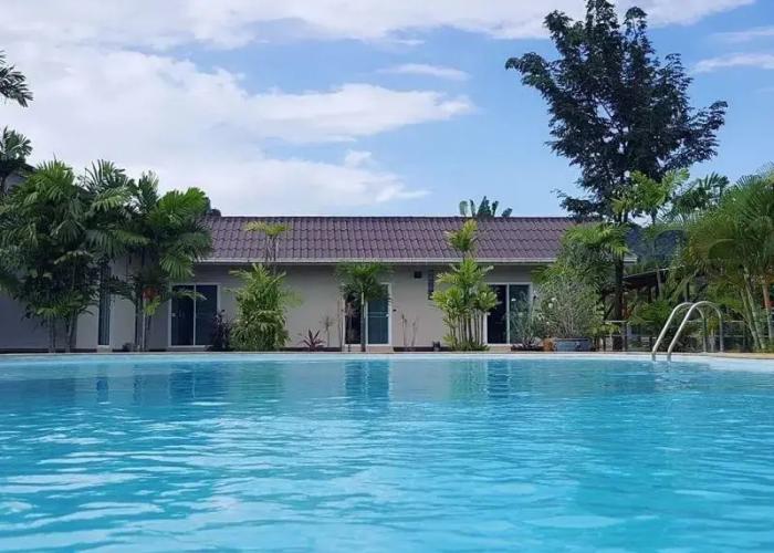 Palm Lodge Resort