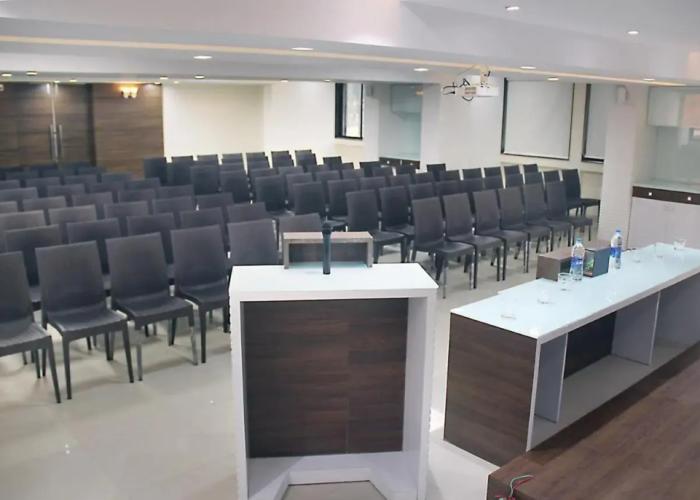 Hotel Saiprasad Executive