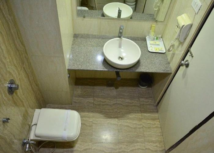 Hotel Surya Executive