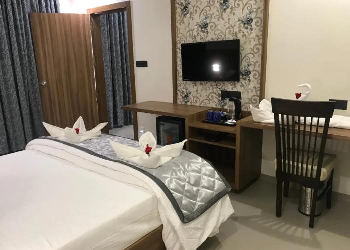 Kyriad Hotel Solapur