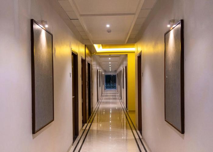 Hotel Pratham