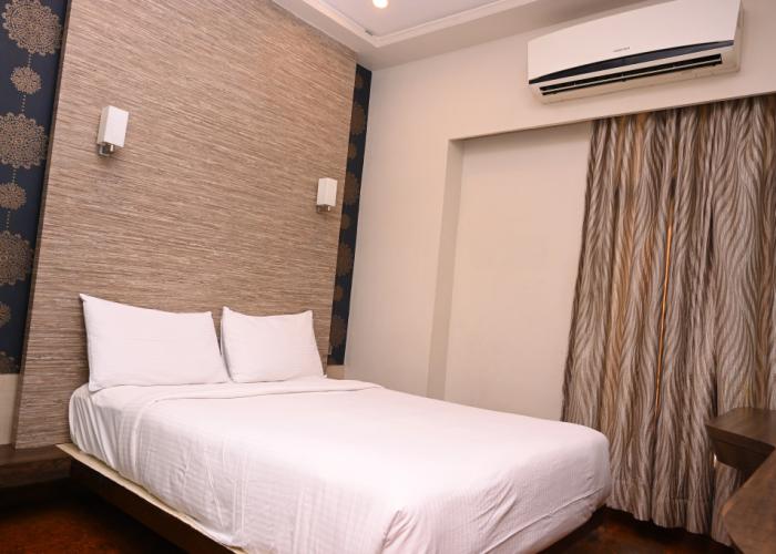Hotel Center Point
